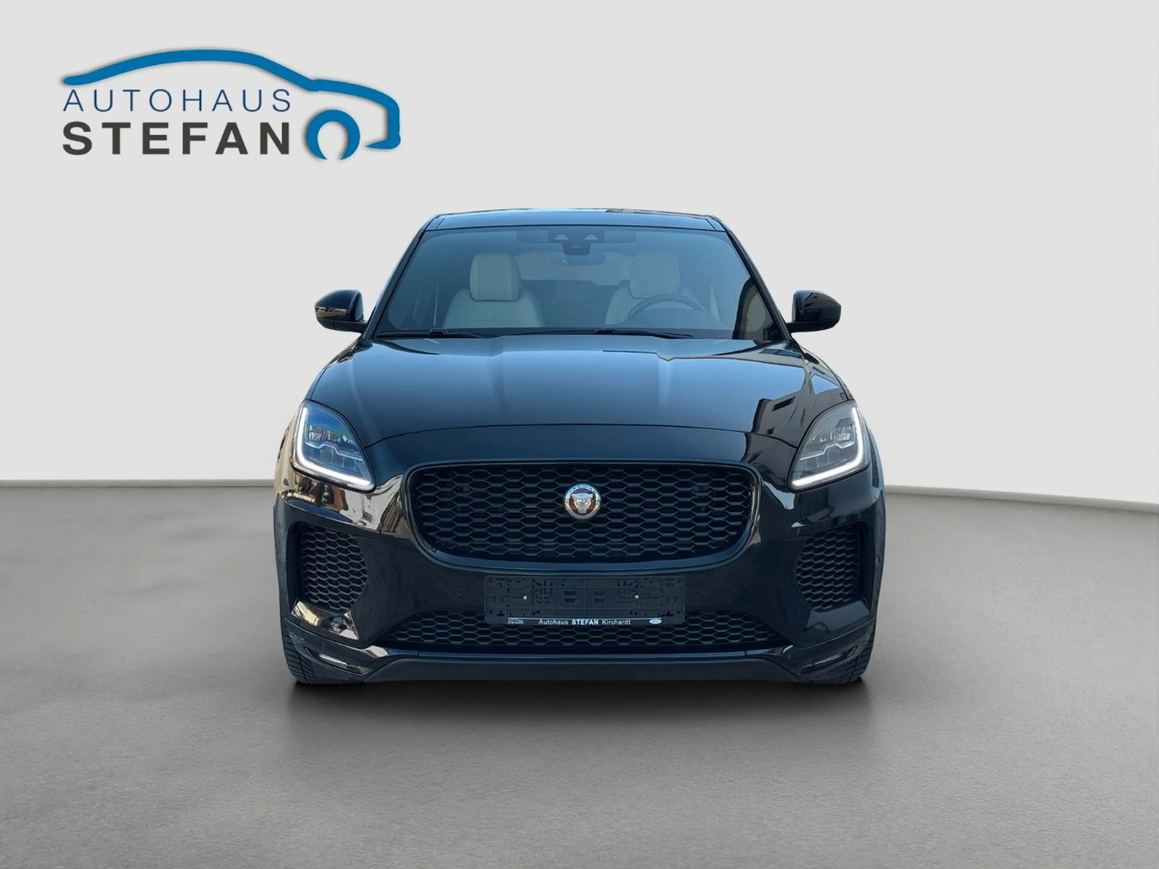 Jaguar E-Pace D180 AWD Aut. R-Dynamic S Black Pack PANO — photo 5