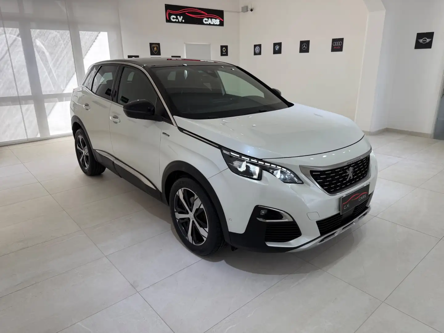 Peugeot 3008 GT LINE UNICO PROPRIETARIO Wit - 1
