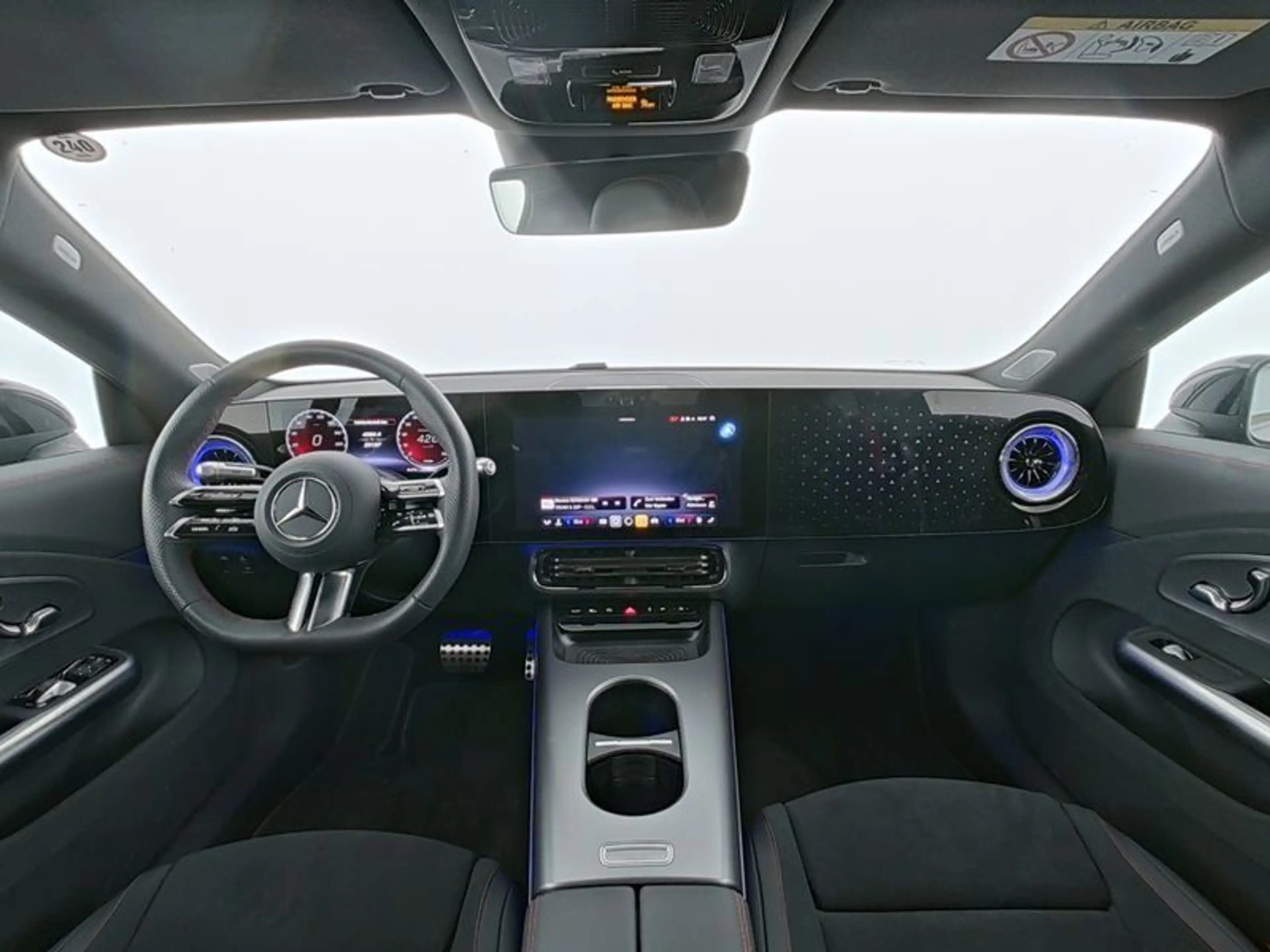 Mercedes-Benz CLA 250 + EQ AMG+ PREMIUM NIGHT PANO FAP MEMO VZA — photo 9