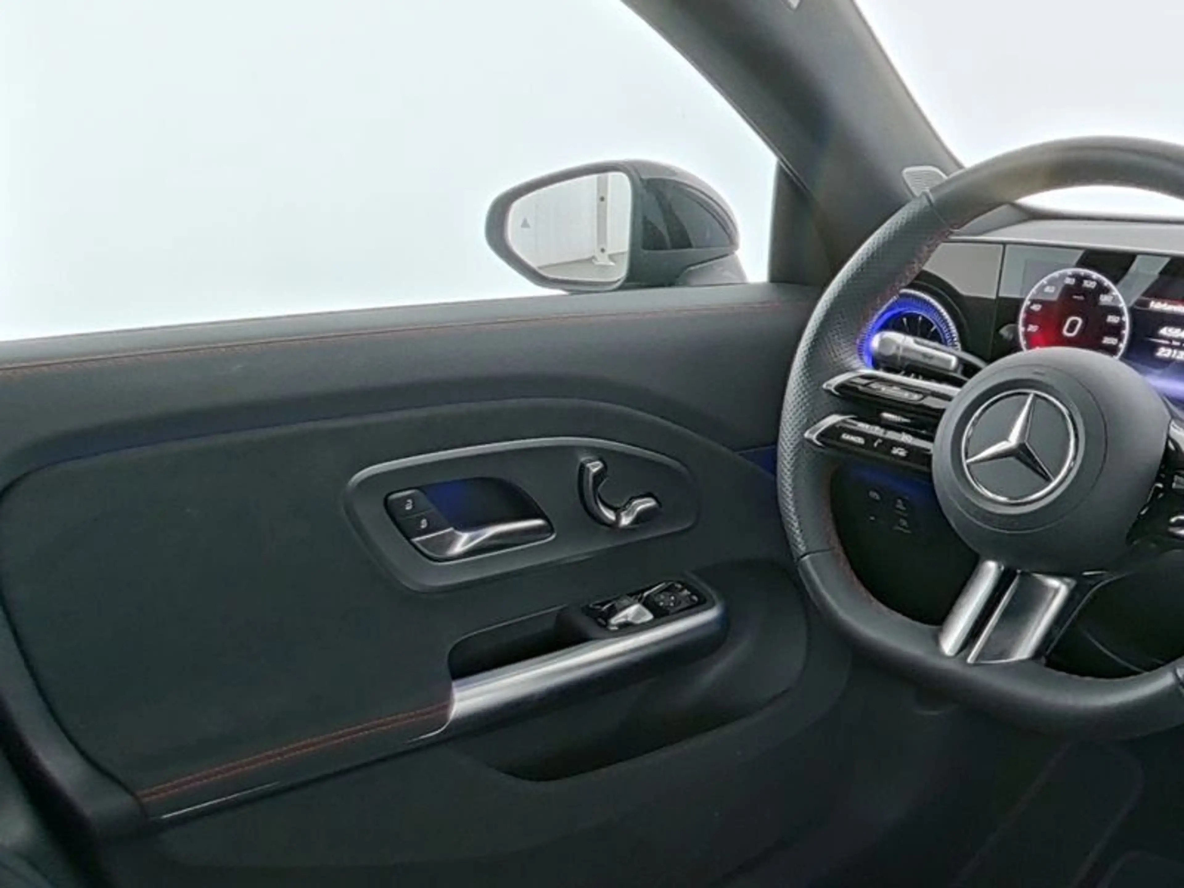 Mercedes-Benz CLA 250 + EQ AMG+ PREMIUM NIGHT PANO FAP MEMO VZA — photo 6