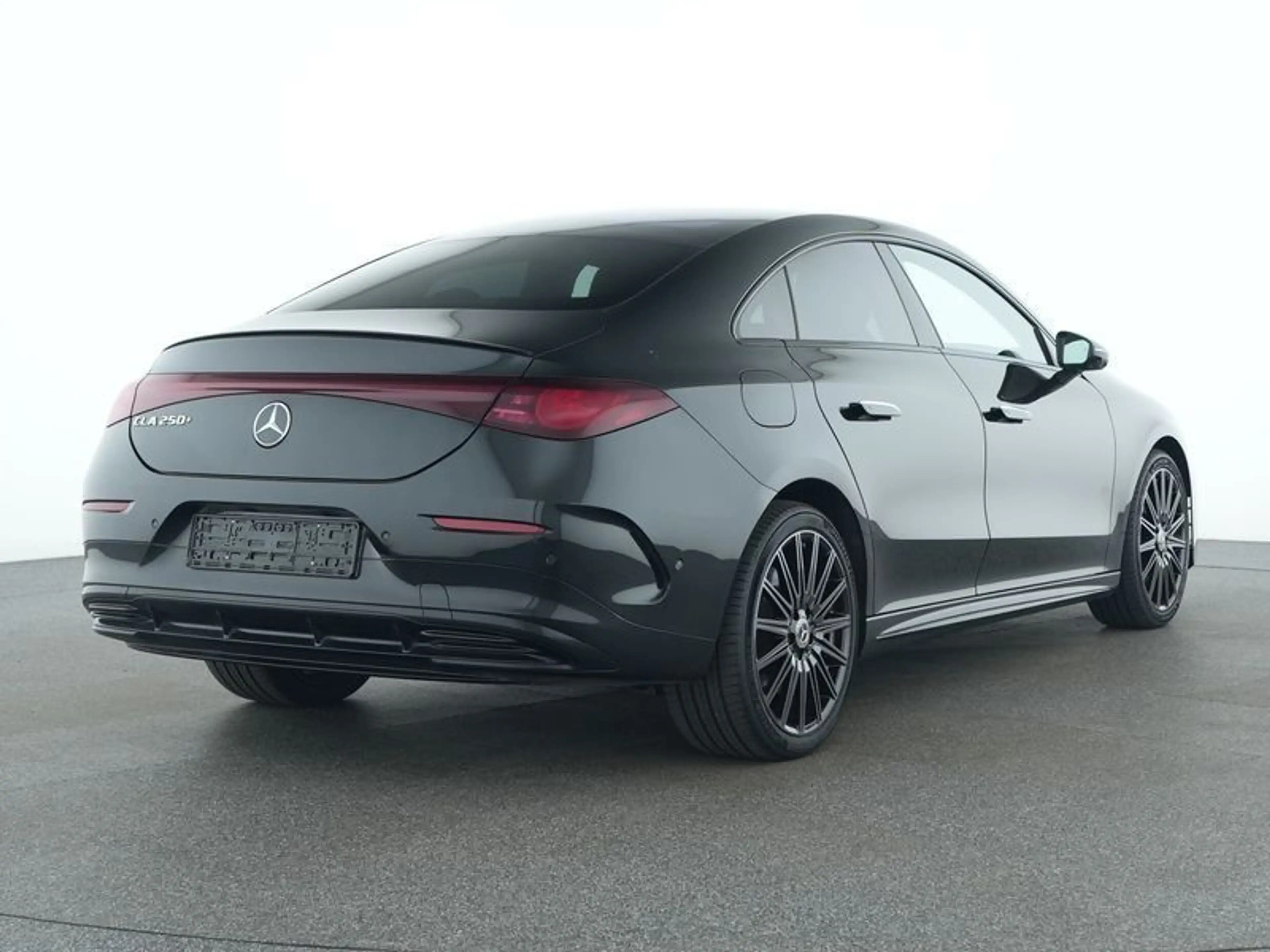 Mercedes-Benz CLA 250 + EQ AMG+ PREMIUM NIGHT PANO FAP MEMO VZA — photo 4
