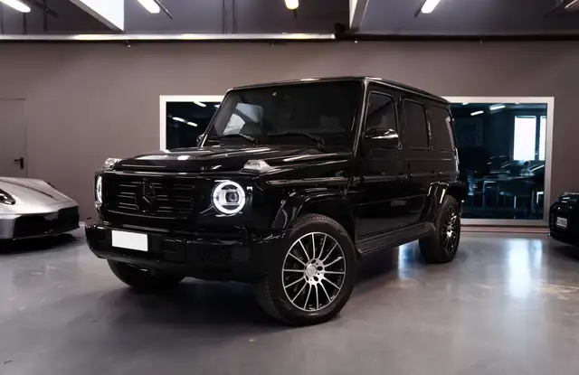 Mercedes-Benz G 350 d AMG Premium Plus 286cv FULL BLACK