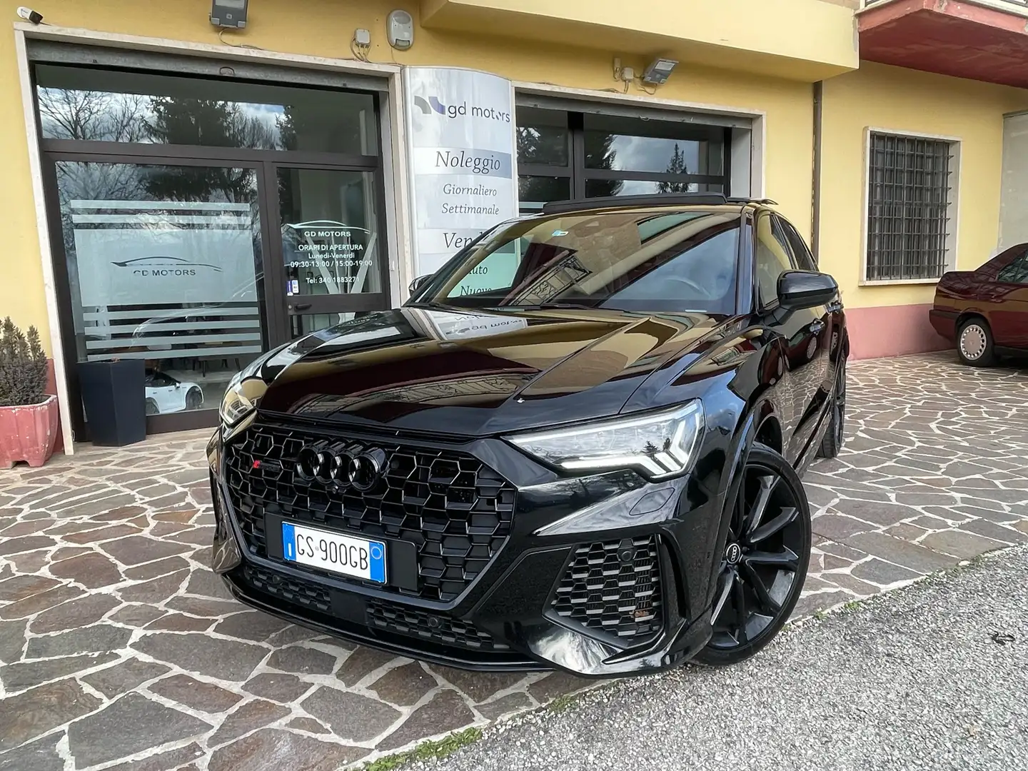 Audi RS Q3 Q3 Sportback RS 2.5 quattro s-tronic Noir - 2