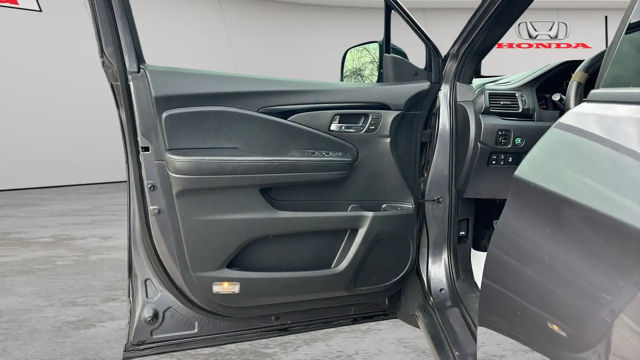 Honda Passport photo Honda Passport