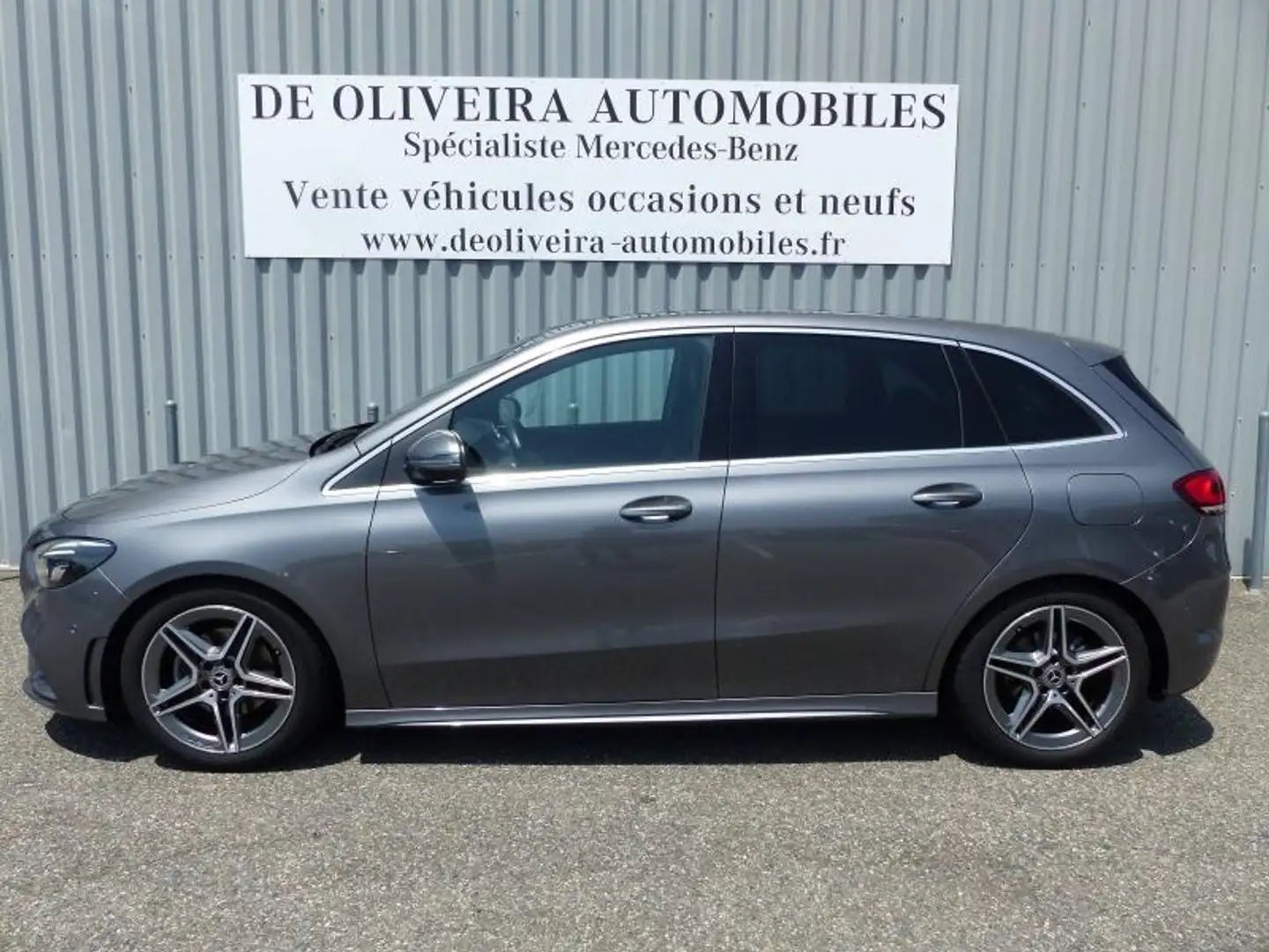 Mercedes-Benz B 180 180 136ch AMG Line Edition 7G-DCT 7cv Gris - 2