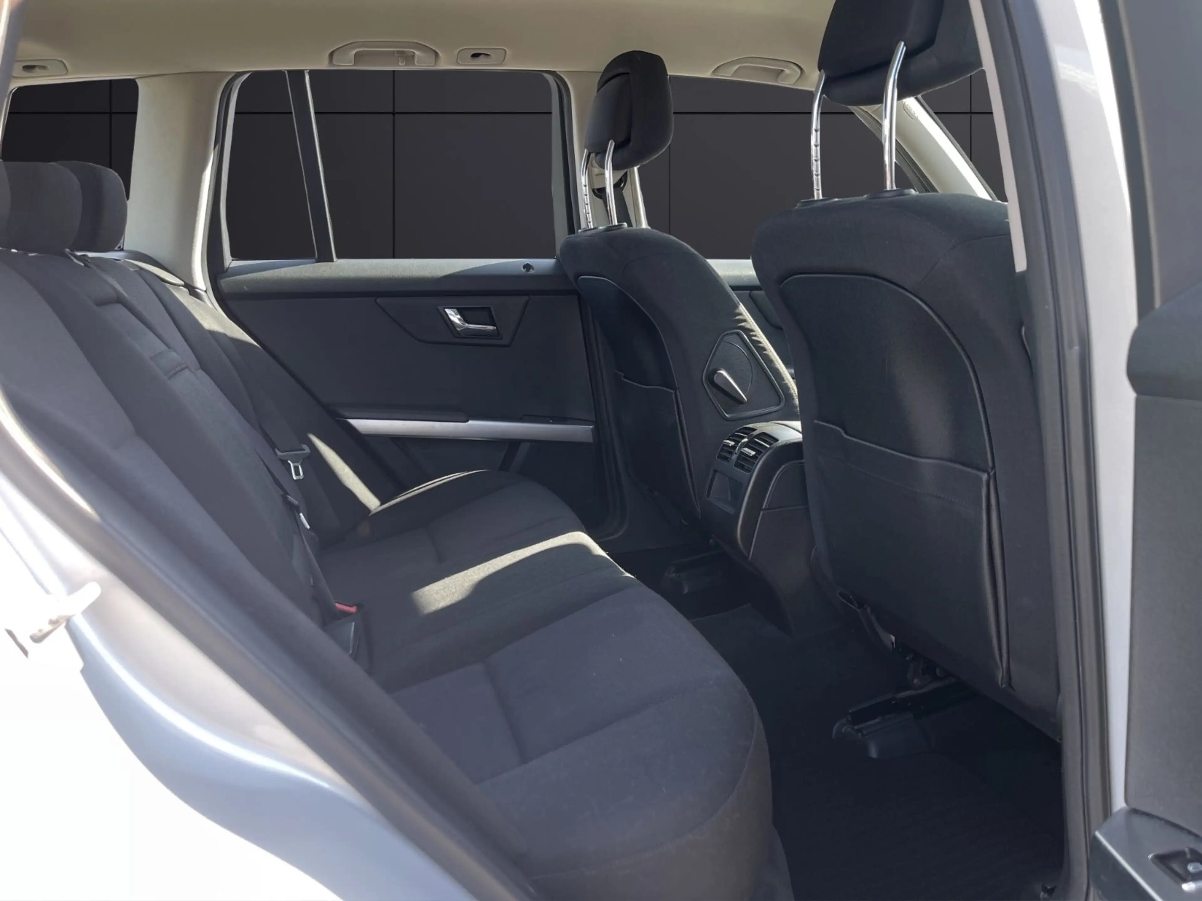 Mercedes-Benz GLK 220 GLK220 CDI*AUTOM.*KLIMA*PDC*NAVI*TEMPOMAT*1.HAND — photo 15