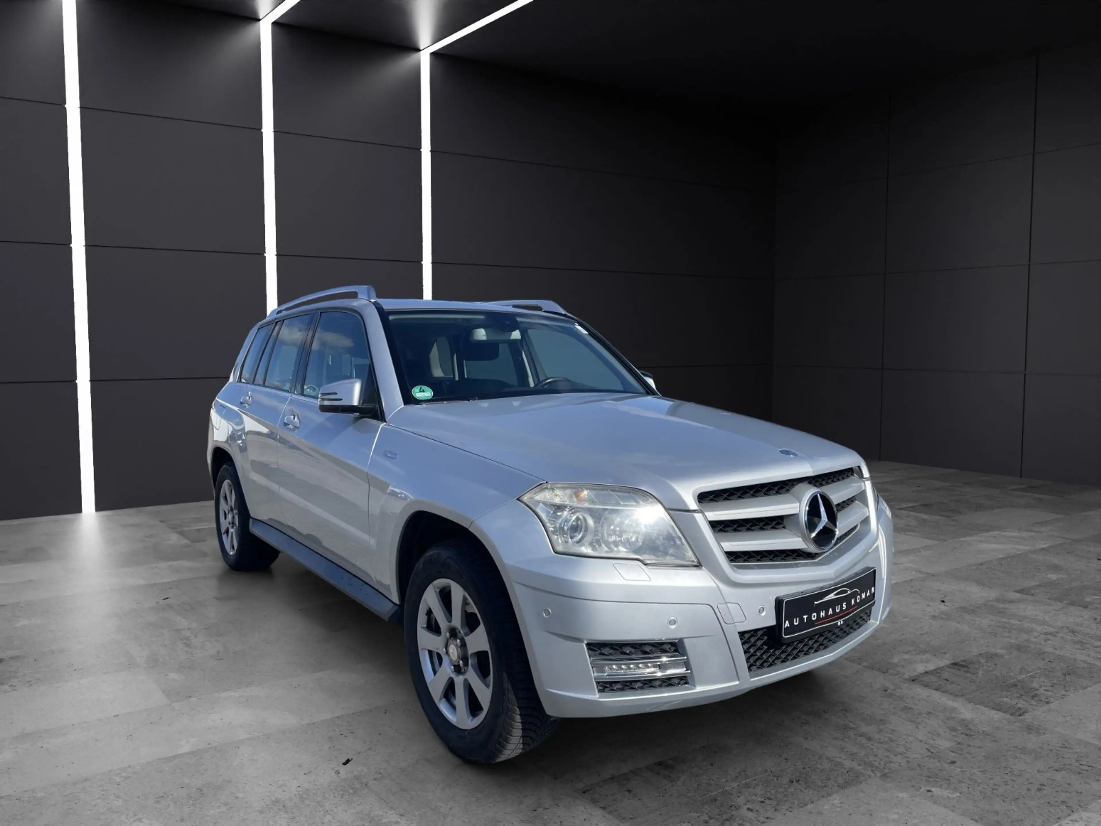 Mercedes-Benz GLK 220 GLK220 CDI*AUTOM.*KLIMA*PDC*NAVI*TEMPOMAT*1.HAND — photo 2