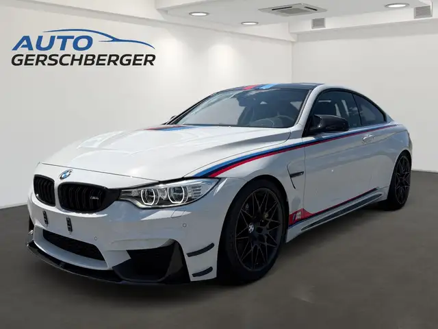 BMW M4 GTS DTM Edition 1 of 200 Ansicht 1