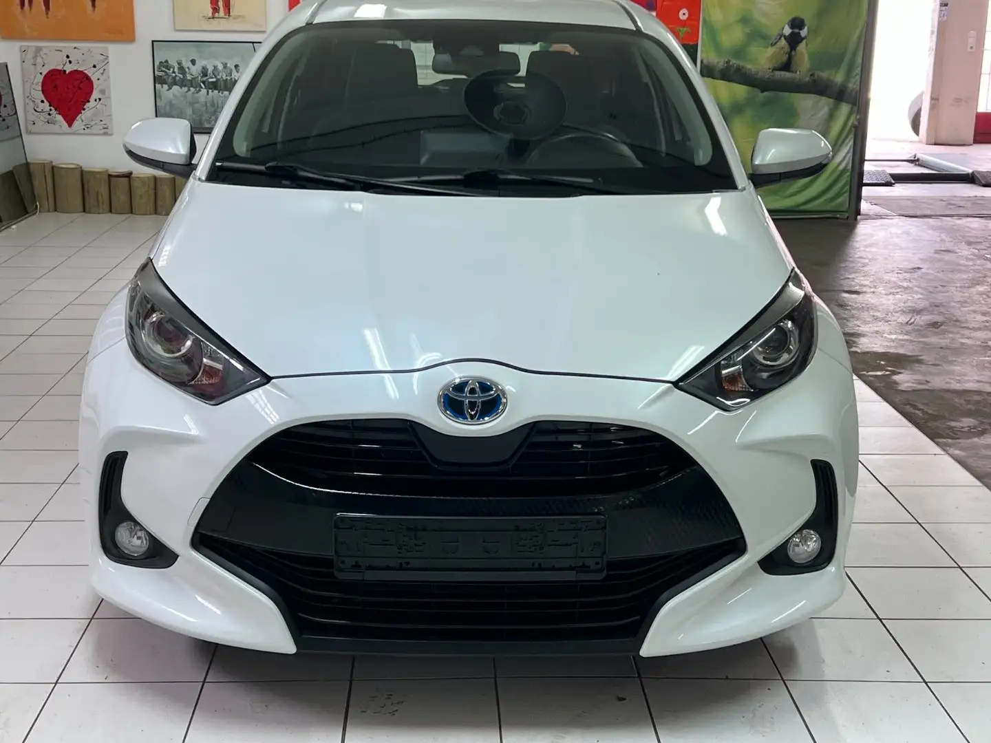 Toyota Yaris Hybrid Business Edition 1 Hand Garantie Weiß - 2