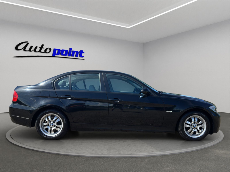 BMW 320 i Aut. 1.HAND TÜV/AU NEU — photo 4