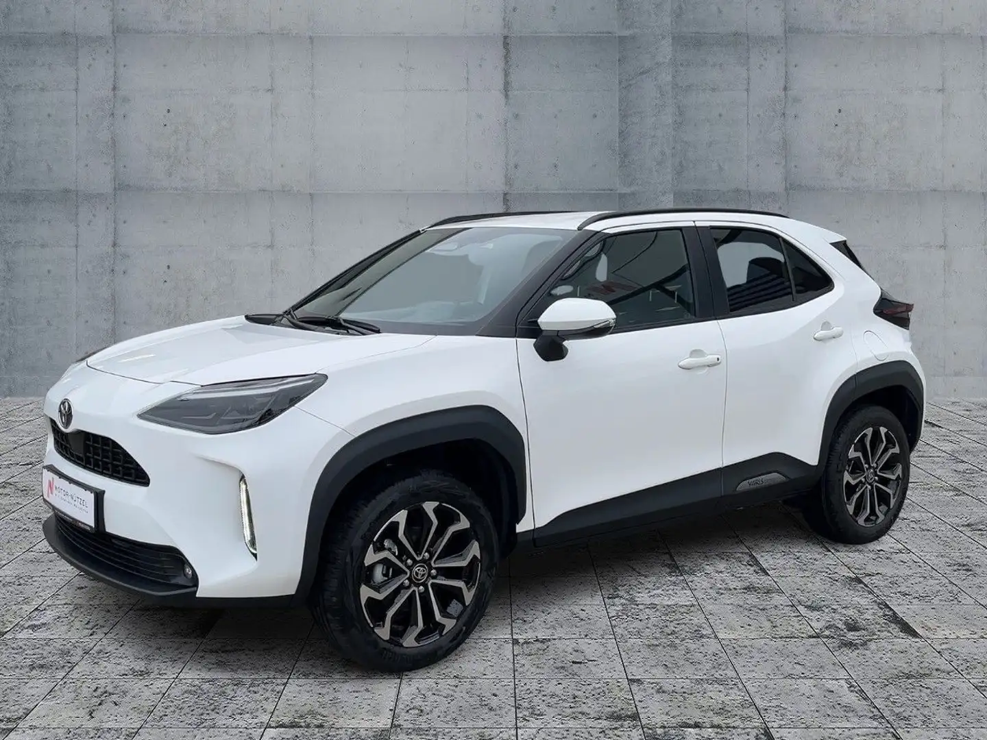 Toyota Yaris Cross 1.5Hybrid TEAMPLAYER LED+NAV+ACC+RFK Wit - 2