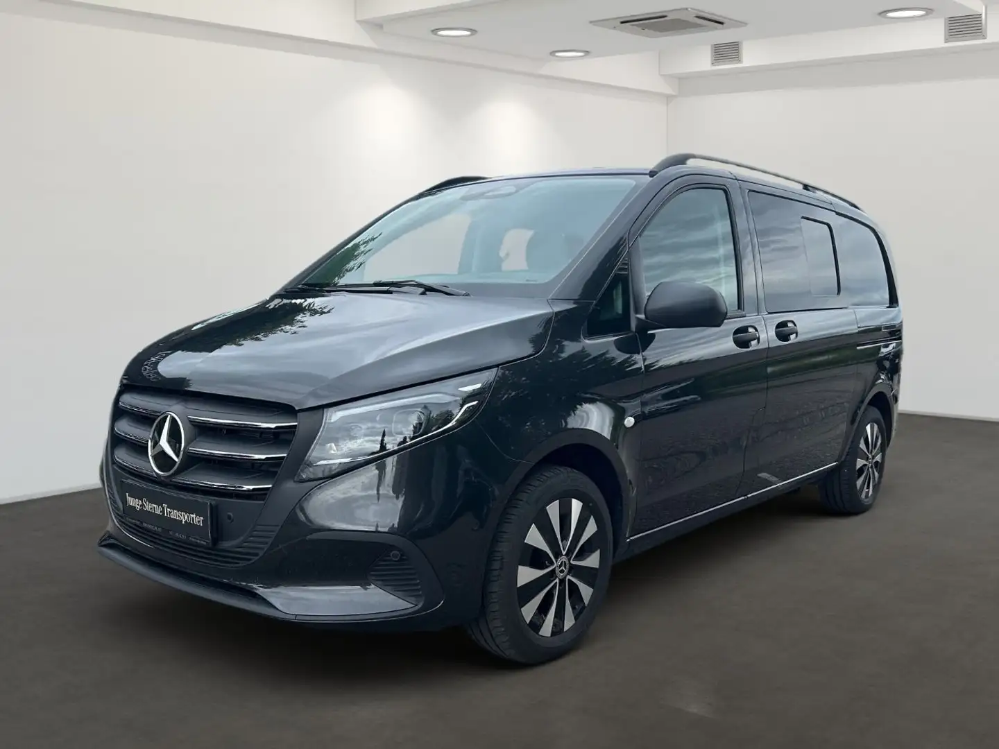 Mercedes-Benz Vito 119 CDI 4x4 BusinessVan Kompakt Mixto LED - 2