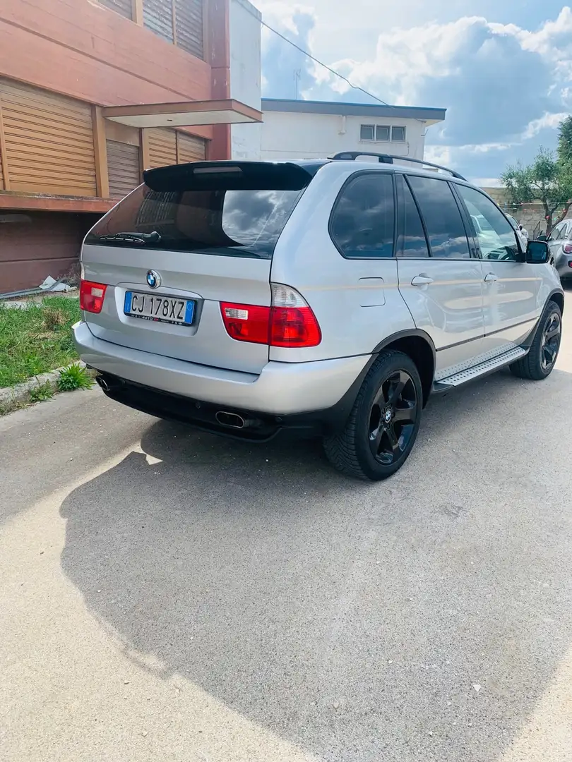 BMW X5 3.0i Grigio - 2