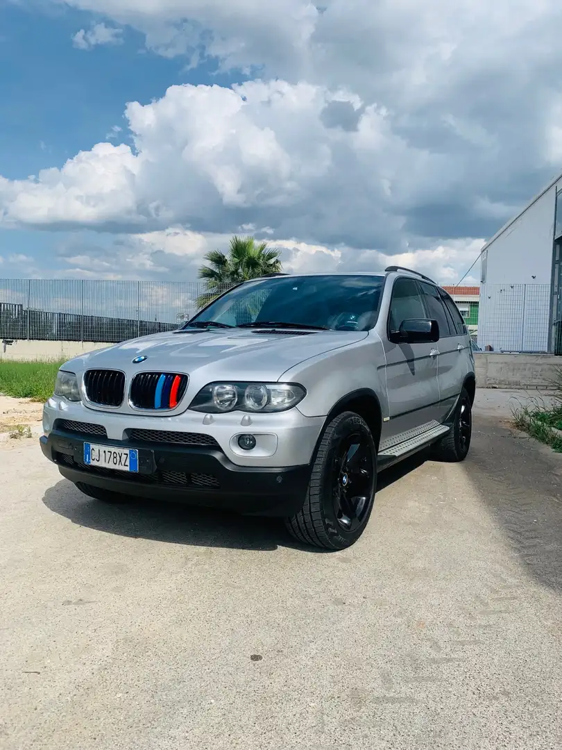 BMW X5 3.0i Grigio - 1