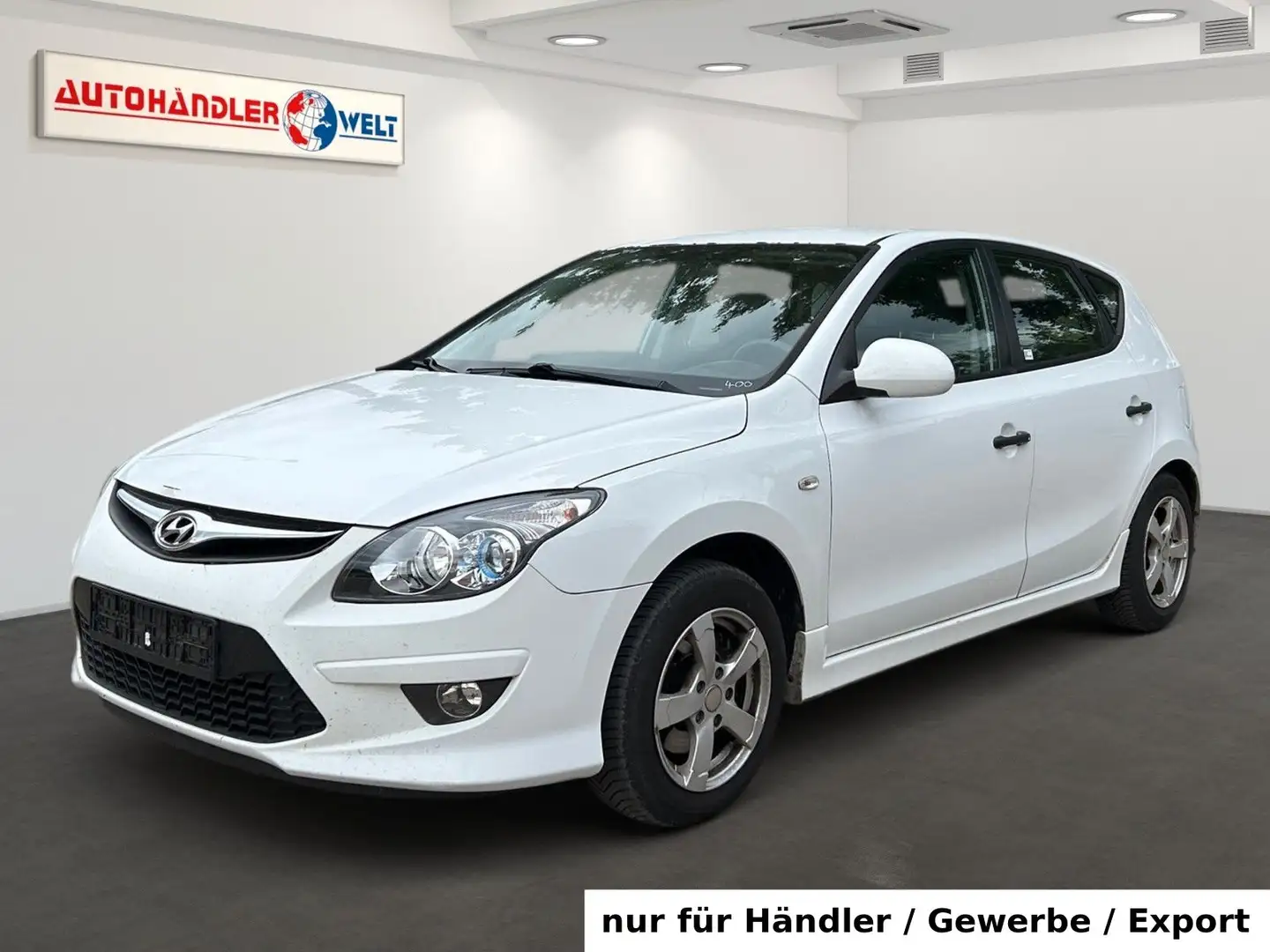 Hyundai i30 1.6 CRDi 5-trg. Klimaanlage Wit - 1