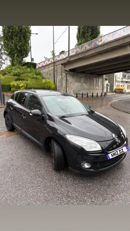 Renault Megane Berline — photo 3