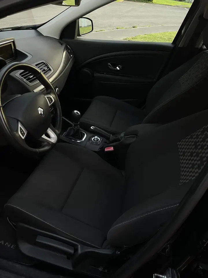Renault Megane Berline — photo 6