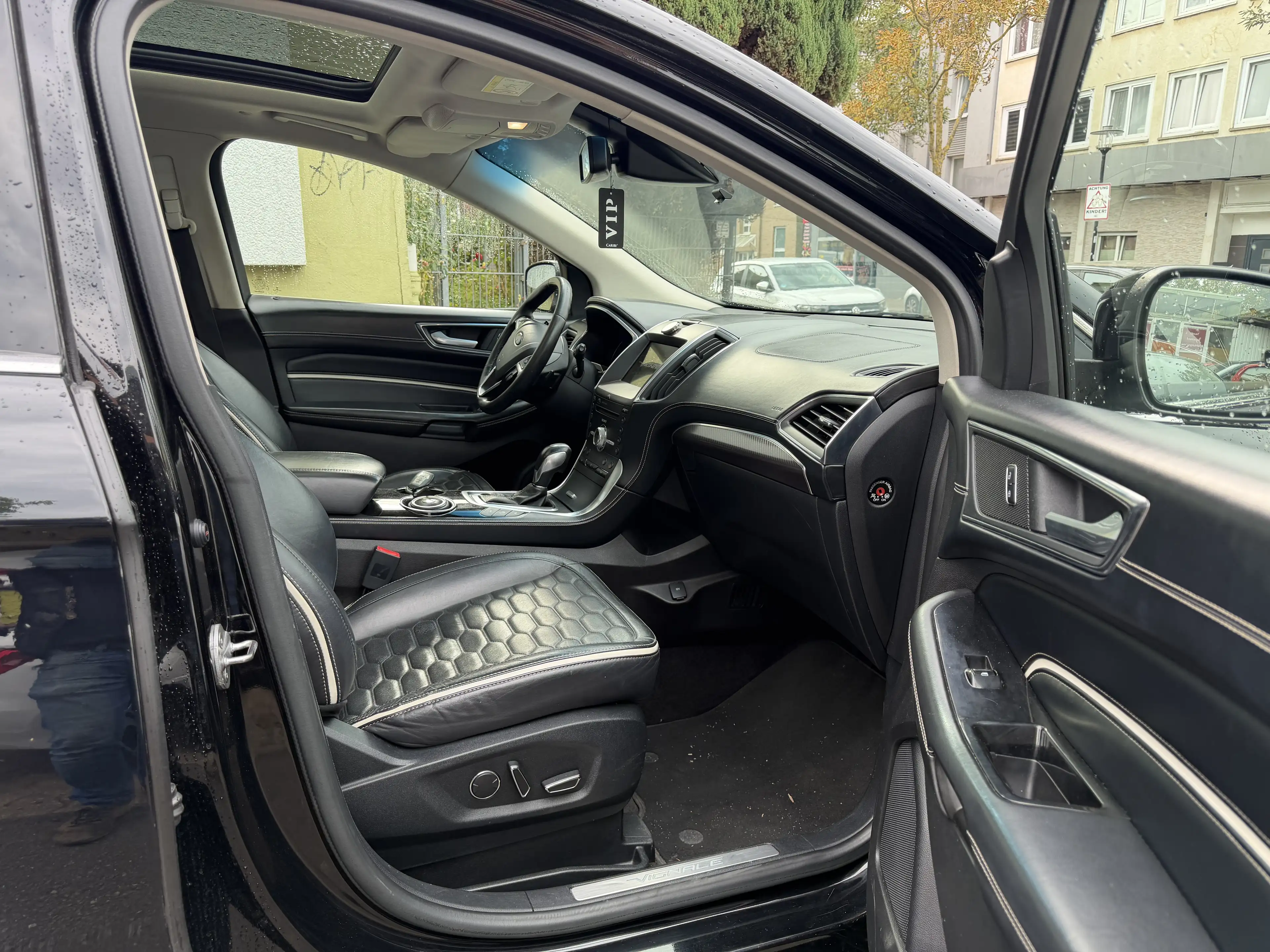 Ford Edge Vignale 4x4"""Pano""Leder""SH"""Volllllll"" — photo 15