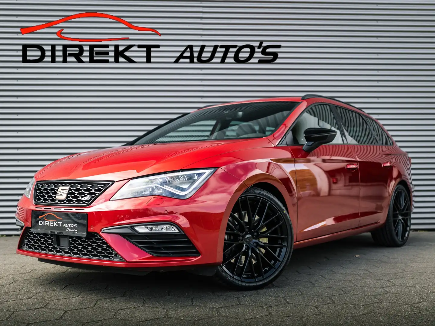 SEAT Leon ST 2.0 TSI CUPRA 300 4DRIVE VIRTUAL BEATS DCC Rood - 1