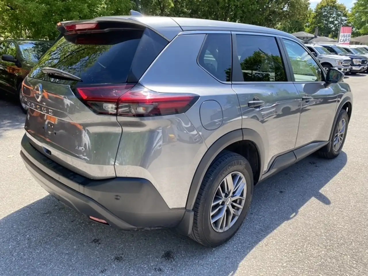 Nissan Rogue снимка Nissan Rogue