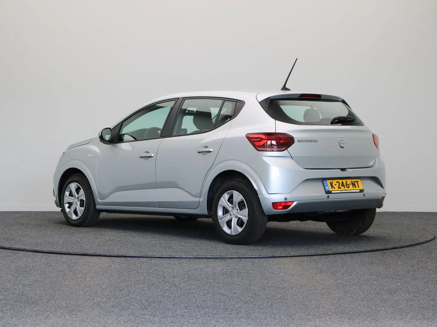 Dacia Sandero 1.0 TCe 100 Bi-Fuel Comfort | Parkeersensoren acht Grijs - 2