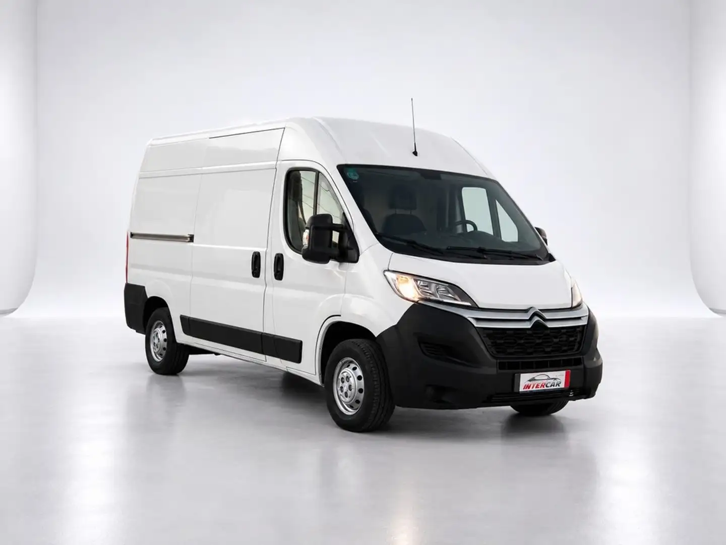 Citroen Jumper BlueHDi 103KW (140CV) Furgón 33L2H2 Blanco - 1