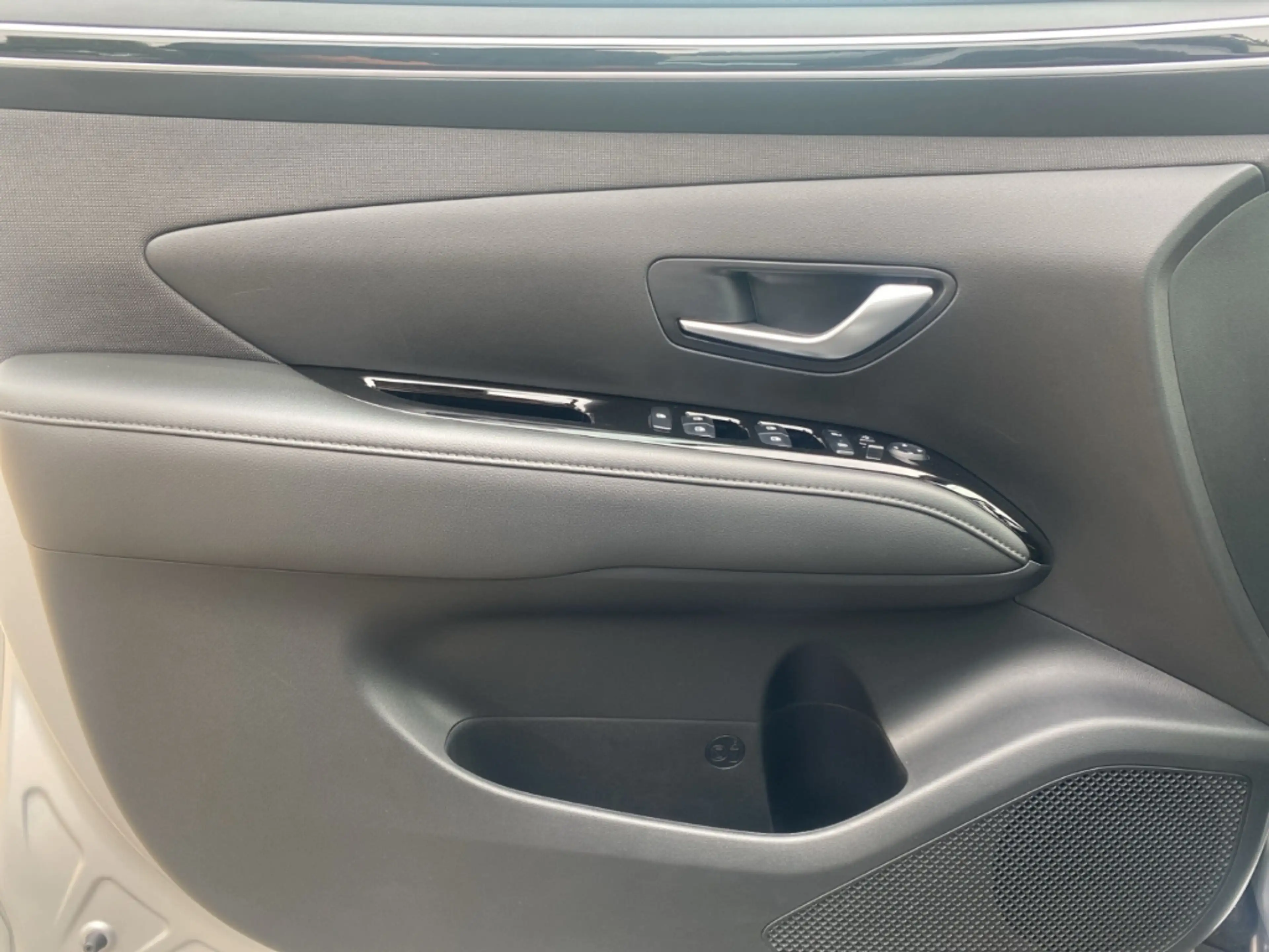 Hyundai TUCSON Plug-In Hybrid 4WD Digitales Cockpit — photo 13