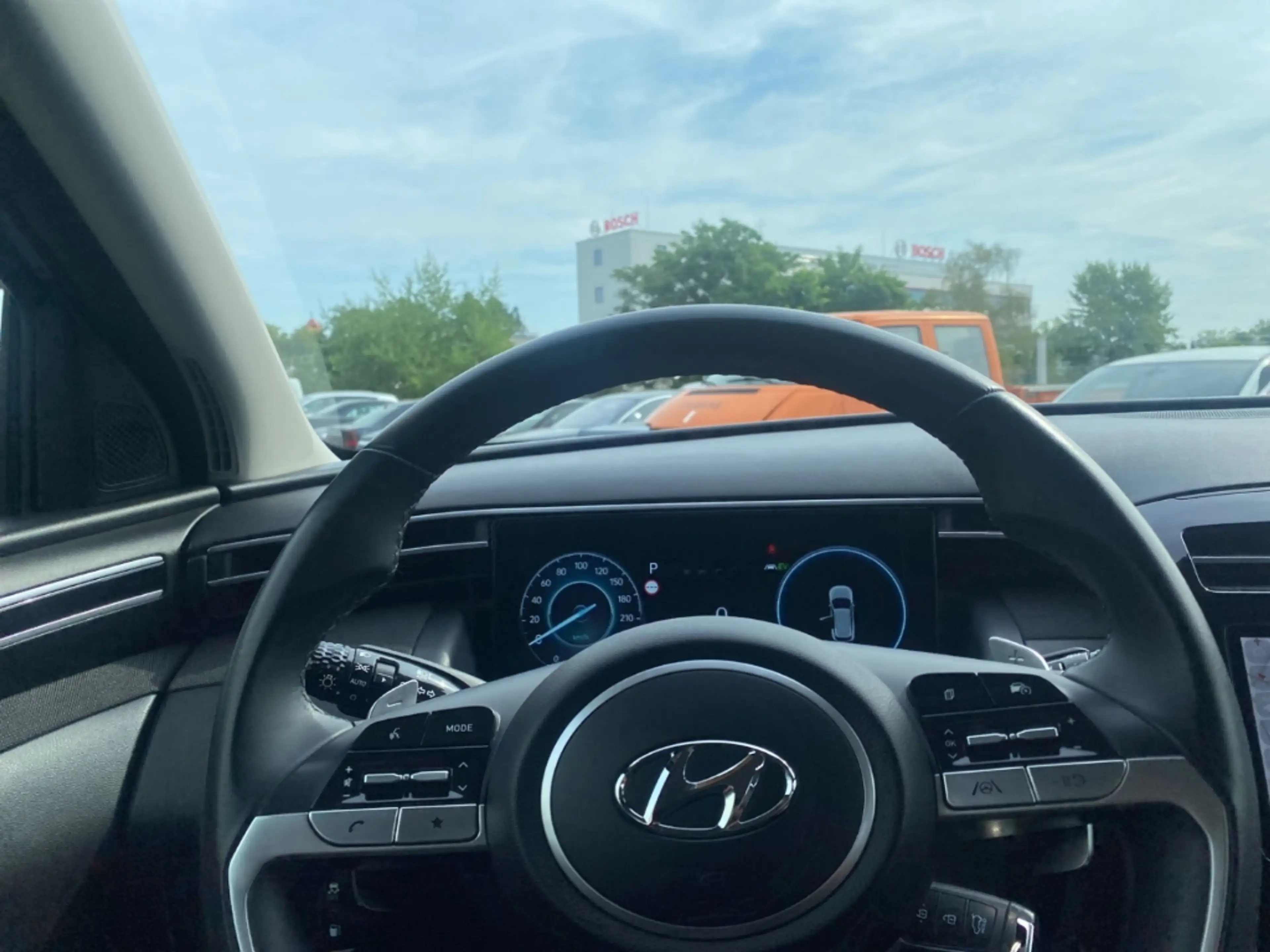 Hyundai TUCSON Plug-In Hybrid 4WD Digitales Cockpit — photo 12