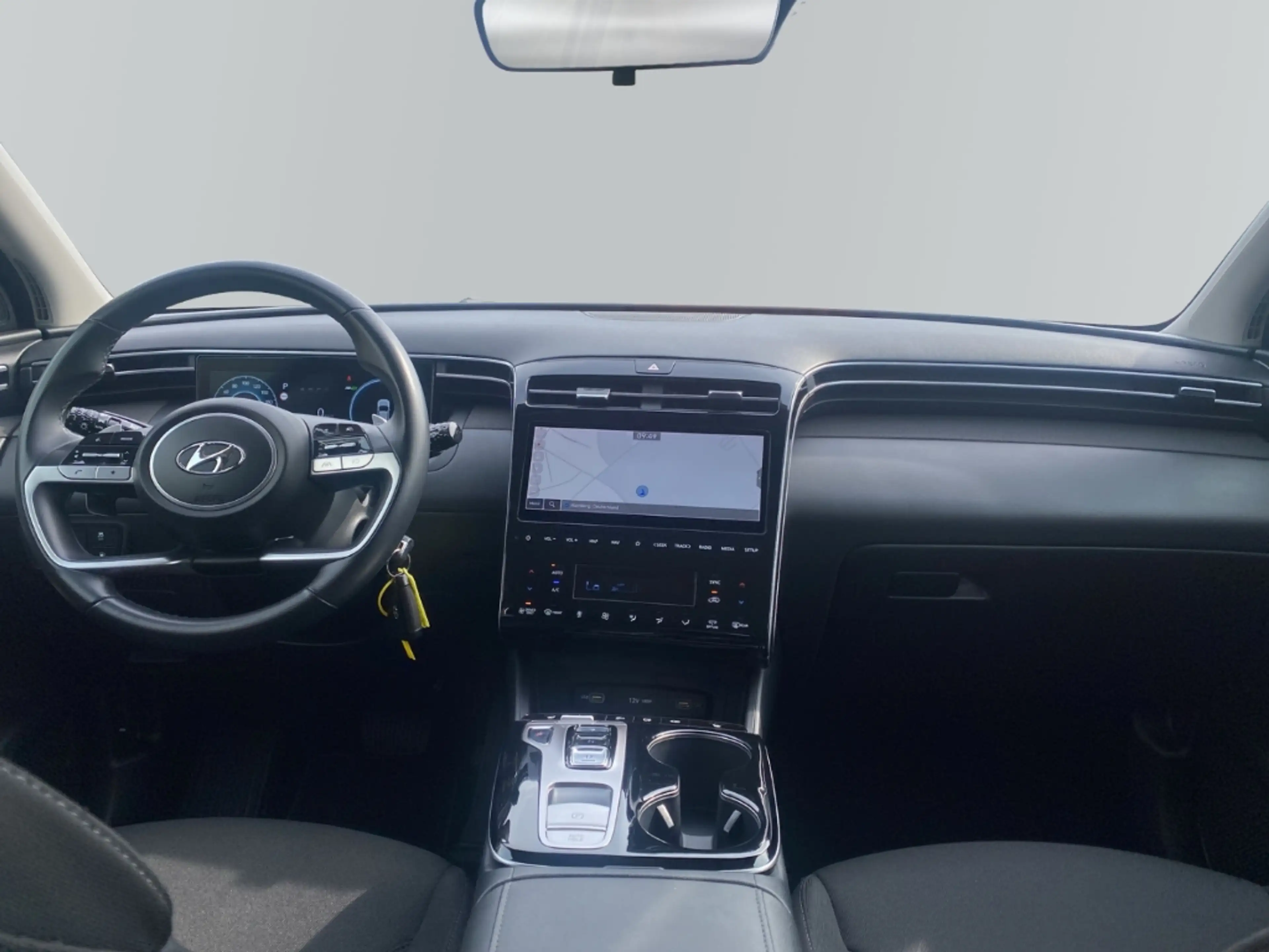 Hyundai TUCSON Plug-In Hybrid 4WD Digitales Cockpit — photo 8