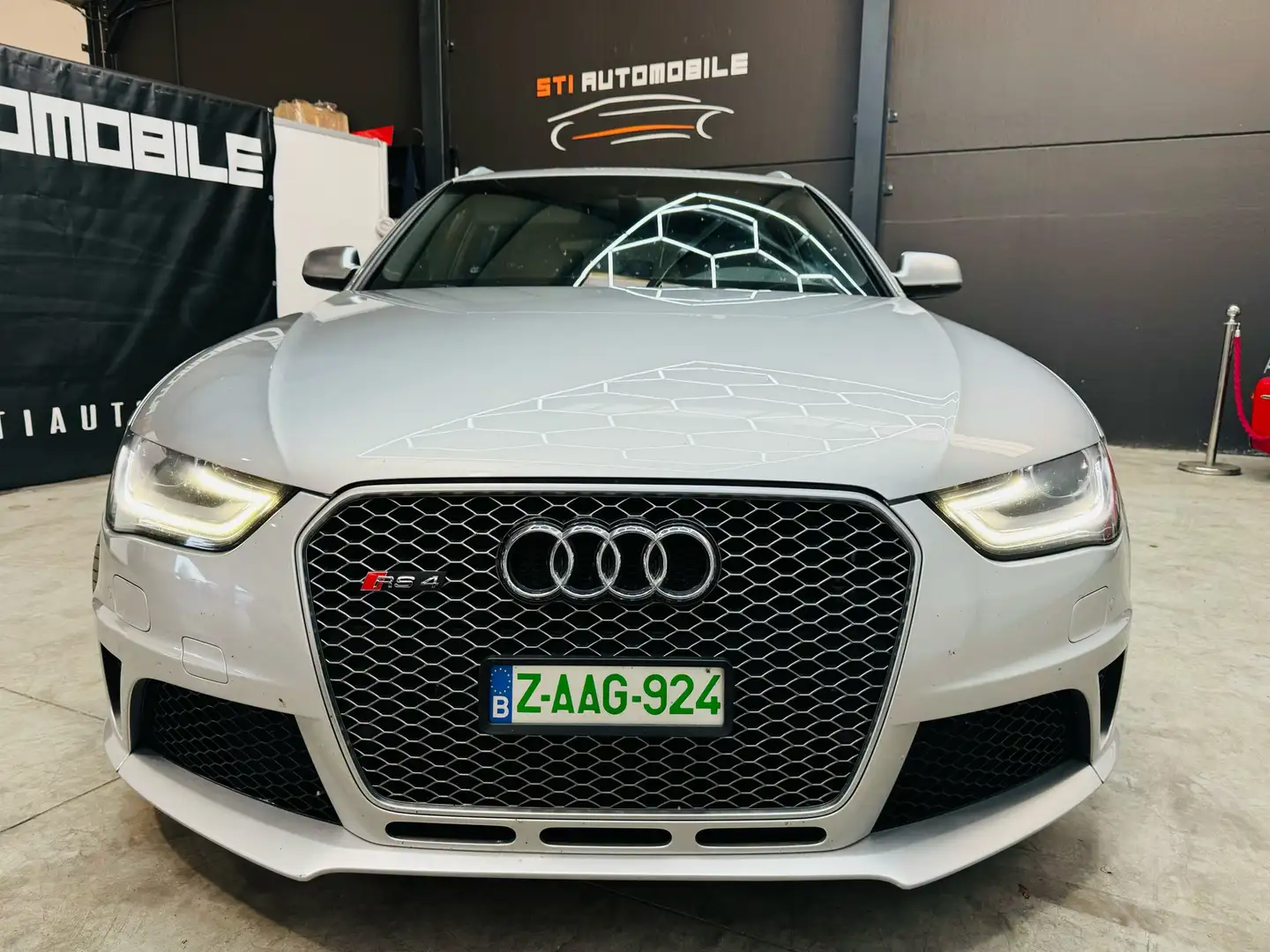 Audi RS4 4.2 V8 FSI Quattro S tronic Gris - 2