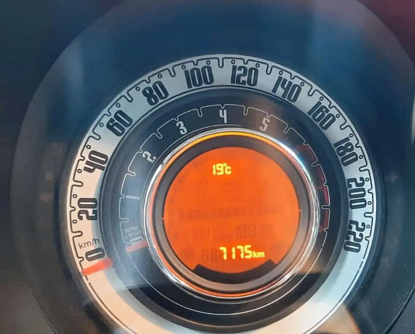 Fiat 500 Automatik Sommerfahrzeug wenig KM - 2