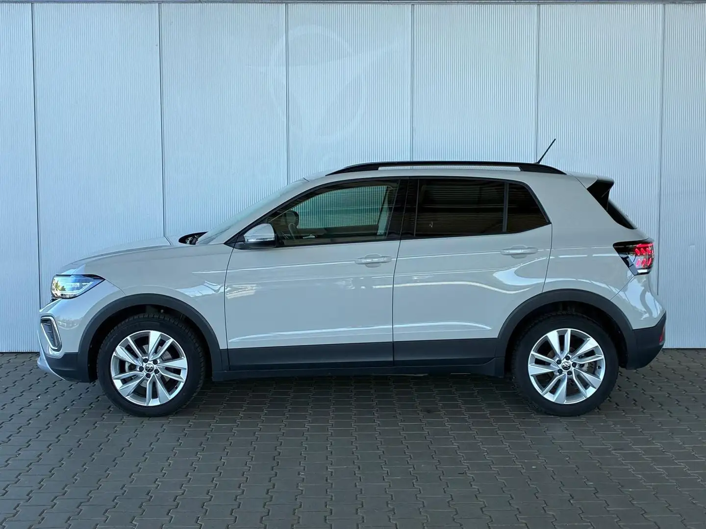 Volkswagen T-Cross Life 1.0 TSI DSG / Matrix-LED ACC Kamera Shz vo... Grau - 2