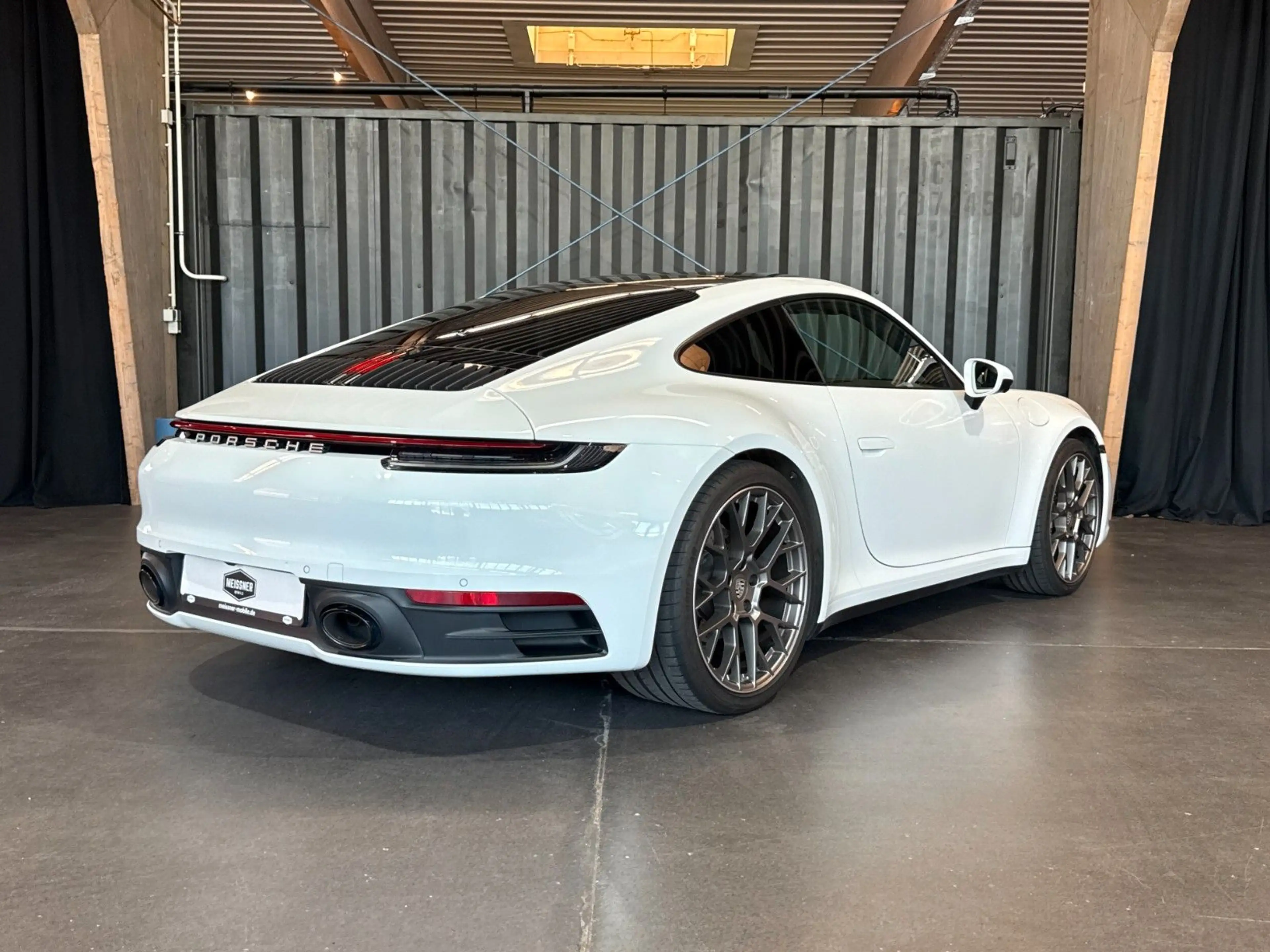 Porsche 911 Carrera (Approved|Sportabgasanlage|CarPlay) — photo 15
