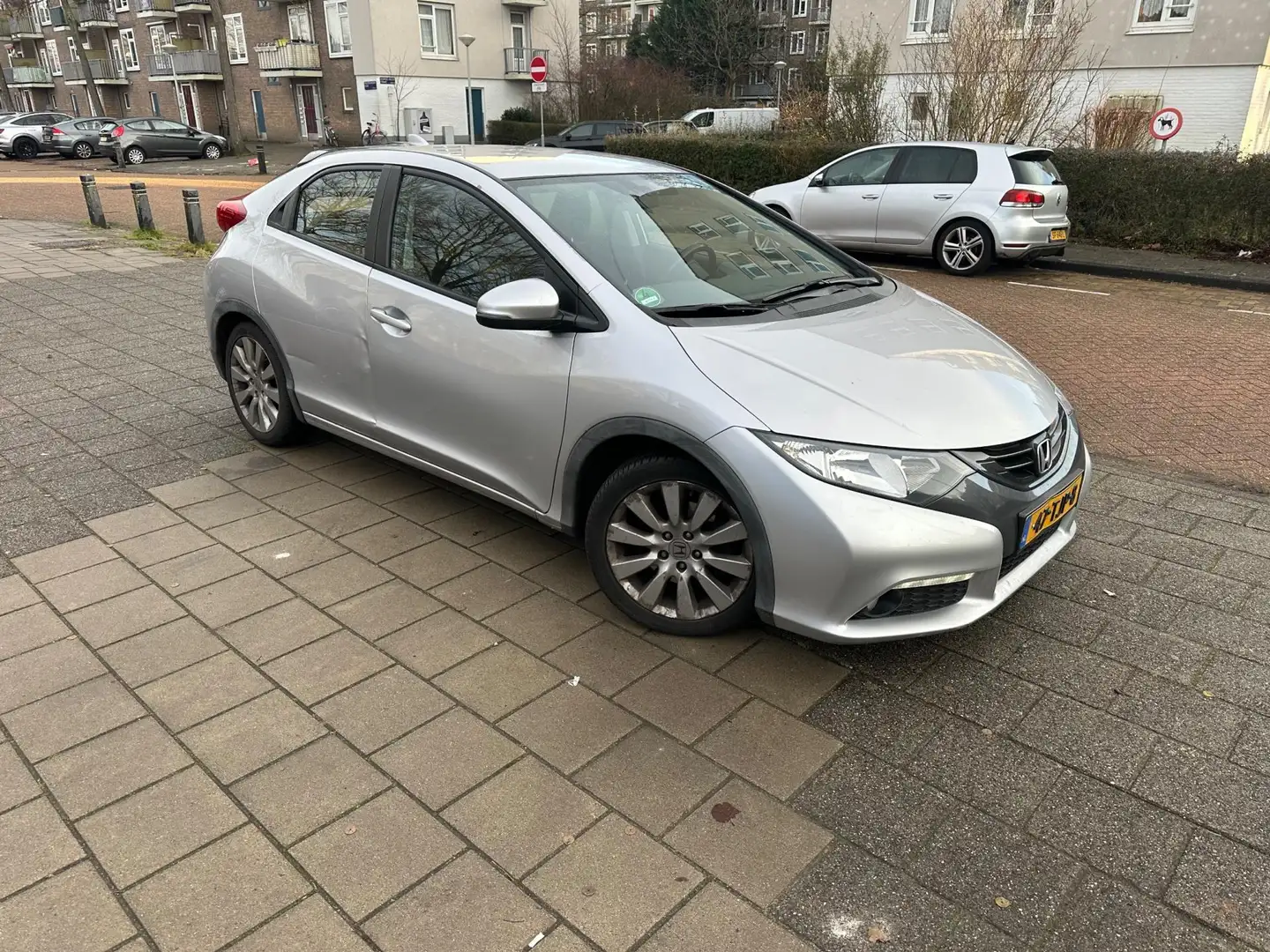 Honda Civic 2.2D Sport Business Mode Climate Cruise Grau - 1