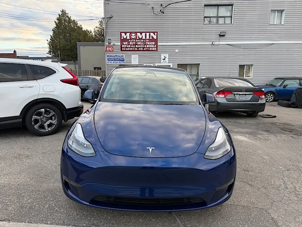 Tesla Model Y снимка Tesla Model Y