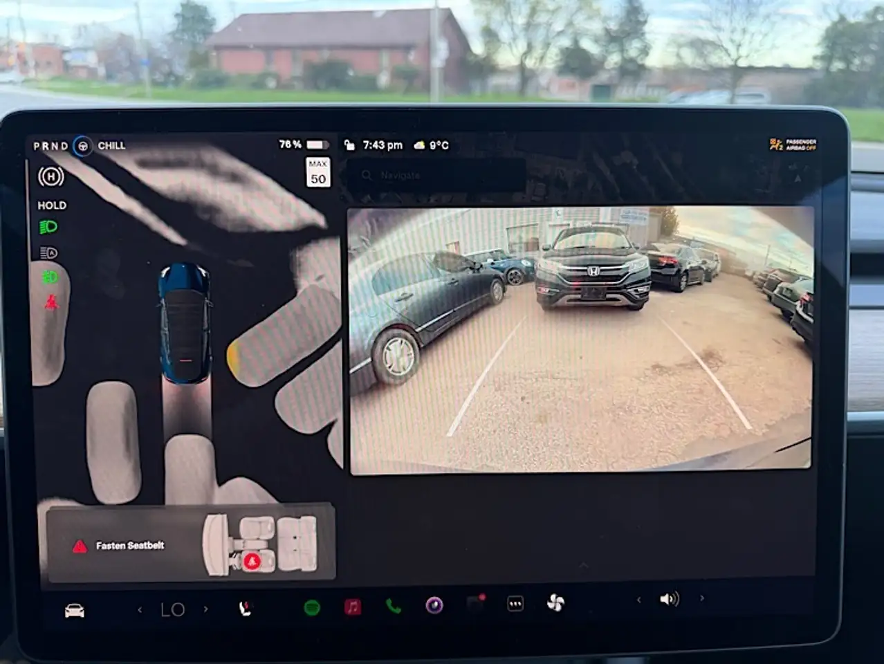 Tesla Model Y снимка Tesla Model Y