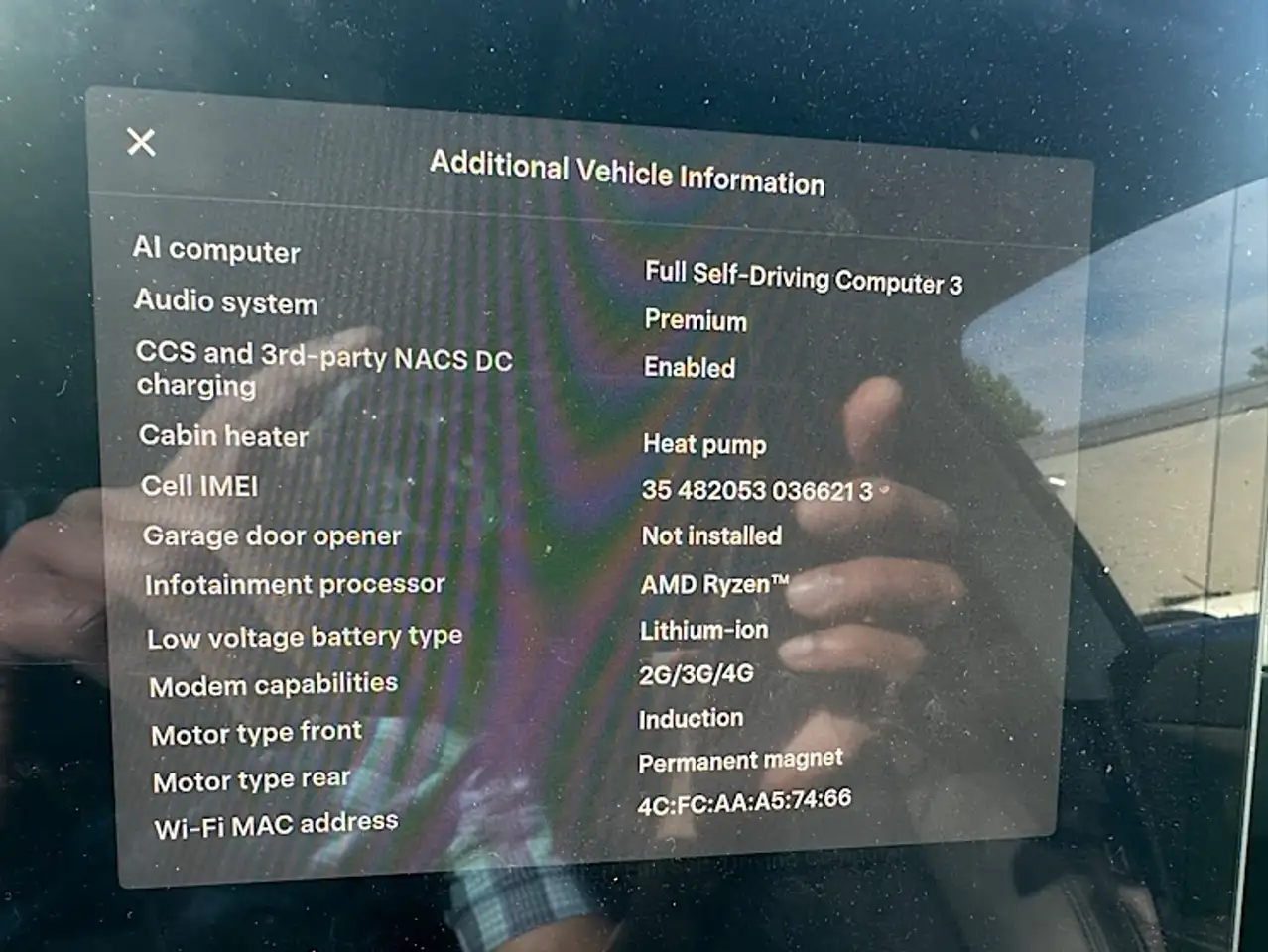 Tesla Model Y снимка Tesla Model Y
