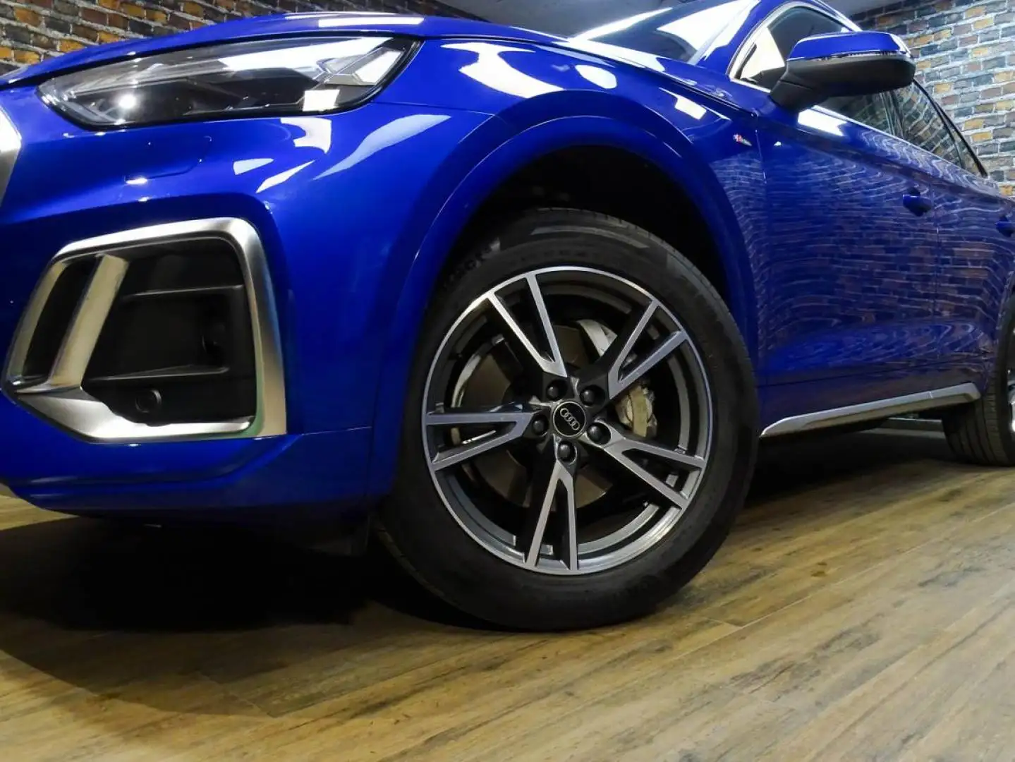Audi Q5 Sportback 40 TDI quattro-ultra Black line S tronic Blauw - 2