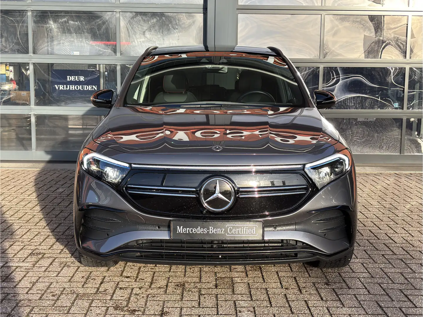 Mercedes-Benz EQA 250 Premium Plus AMG Line 67 kWh | Distronic | Panoram Gris - 2