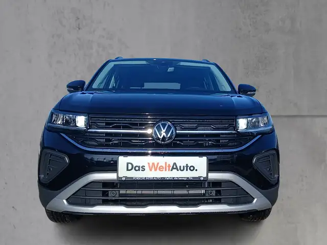 Volkswagen T-Cross view 6