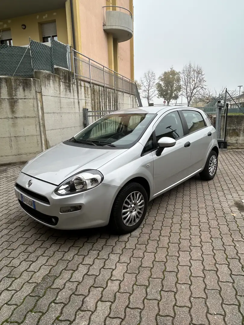 Fiat Punto 5p 1.2 natural power Classic Active - 1