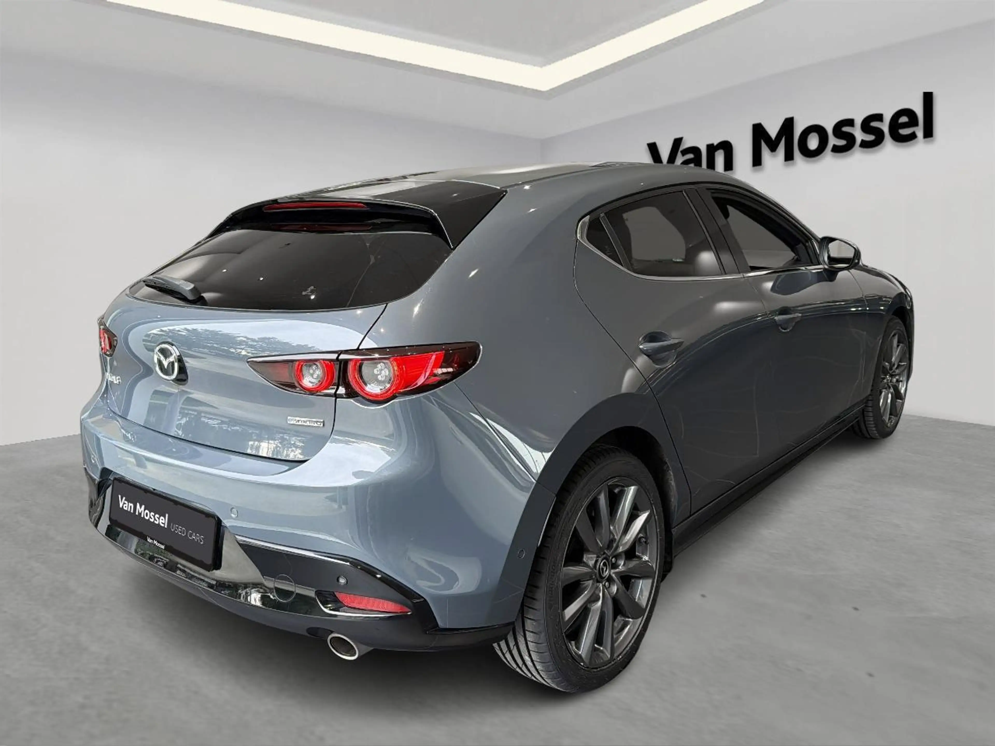 Mazda 3 Hatchback 2.0 Skyactiv-G 90kW Skydrive Sport — photo 4