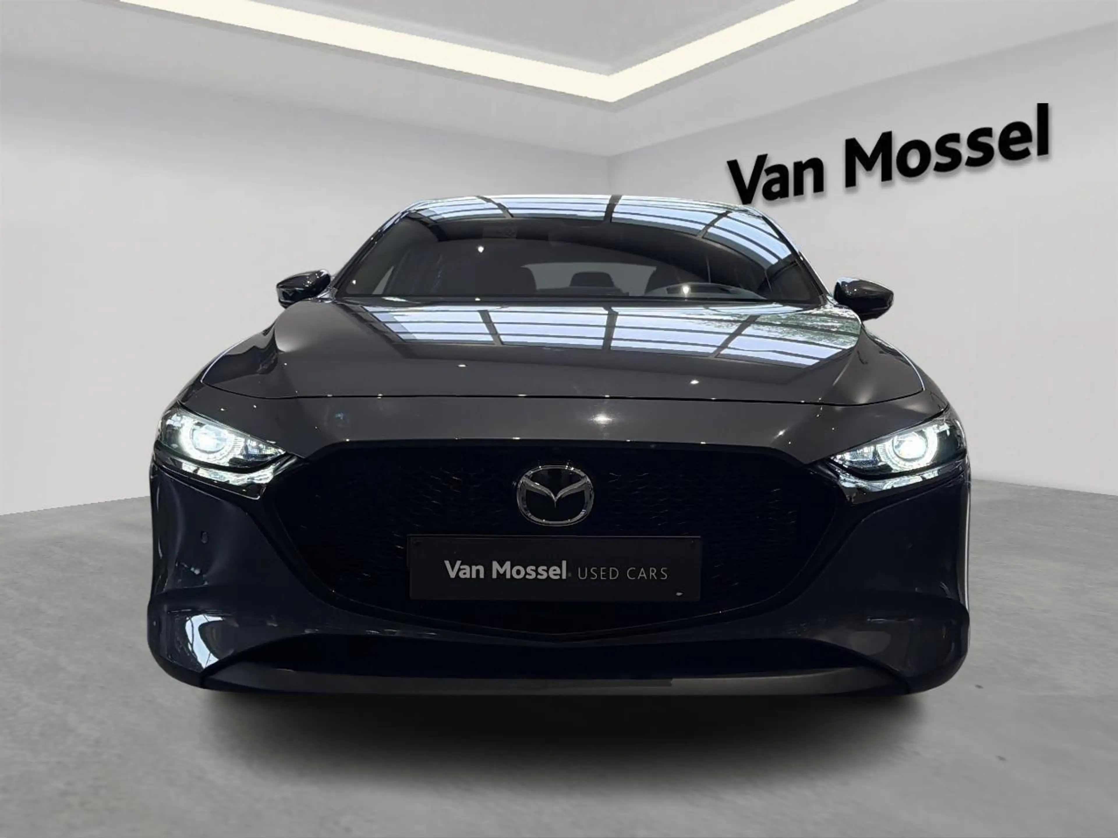 Mazda 3 Hatchback 2.0 Skyactiv-G 90kW Skydrive Sport — photo 2