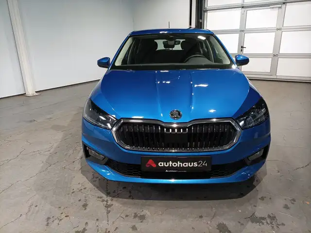 Skoda Fabia view 2