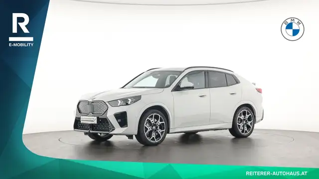 BMW iX2 view 3