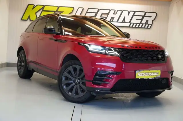 Land Rover Range Rover Velar view 3