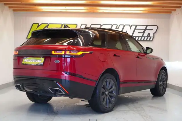 Land Rover Range Rover Velar view 4