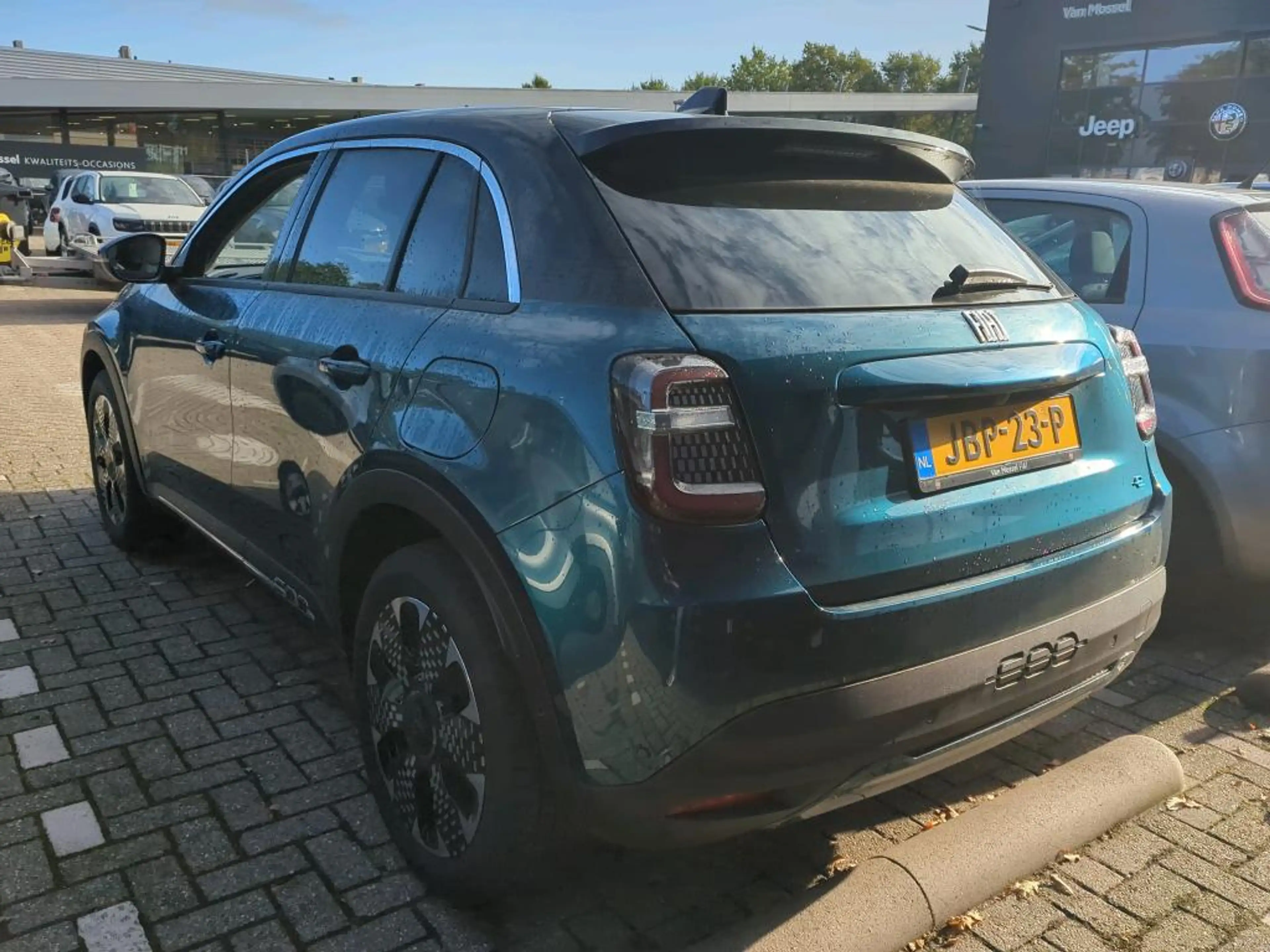 Fiat 600e La Prima 54 kWh tot 8 Jaar Garantie! | Navigatie | — photo 12