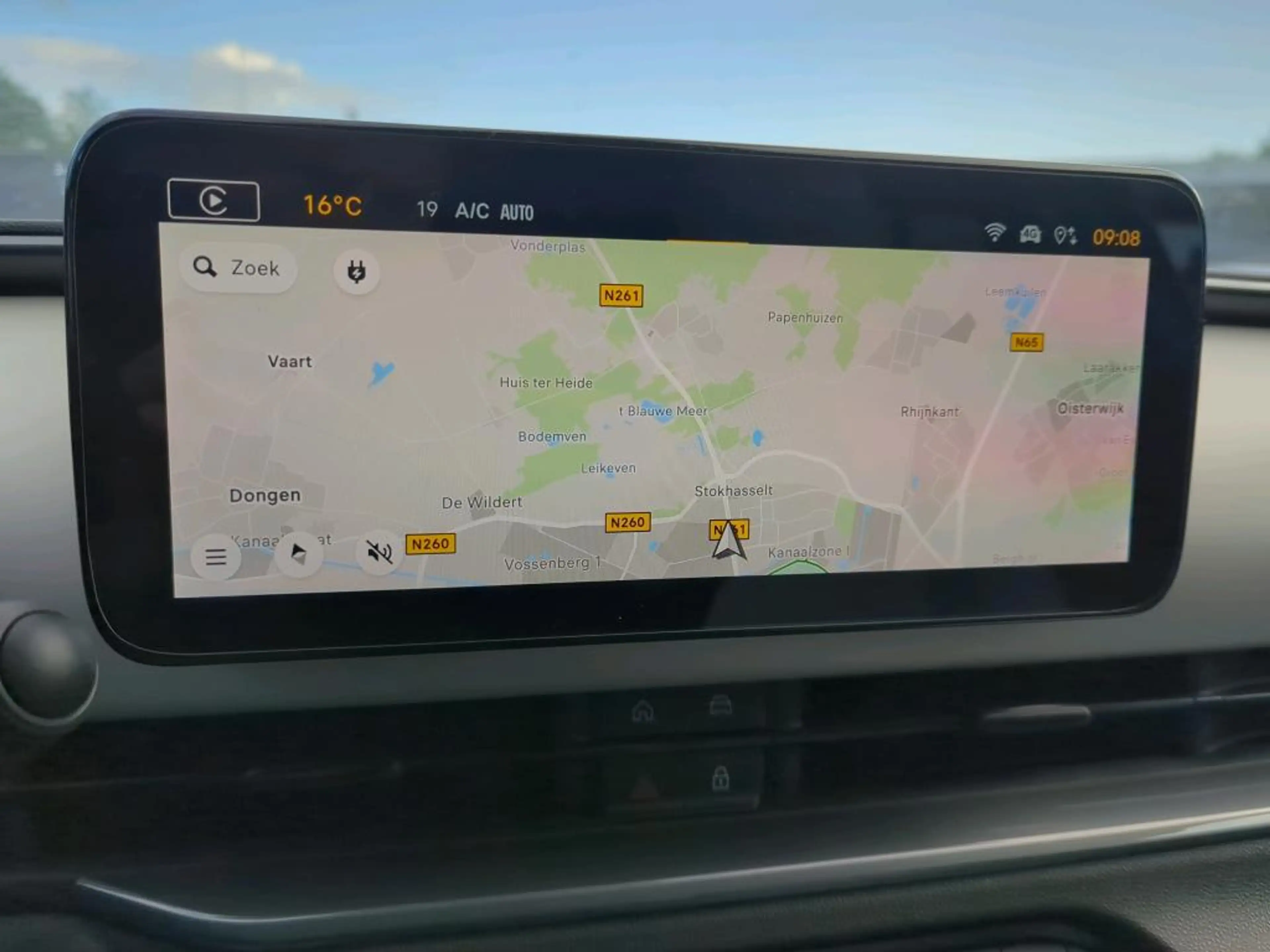 Fiat 600e La Prima 54 kWh tot 8 Jaar Garantie! | Navigatie | — photo 19