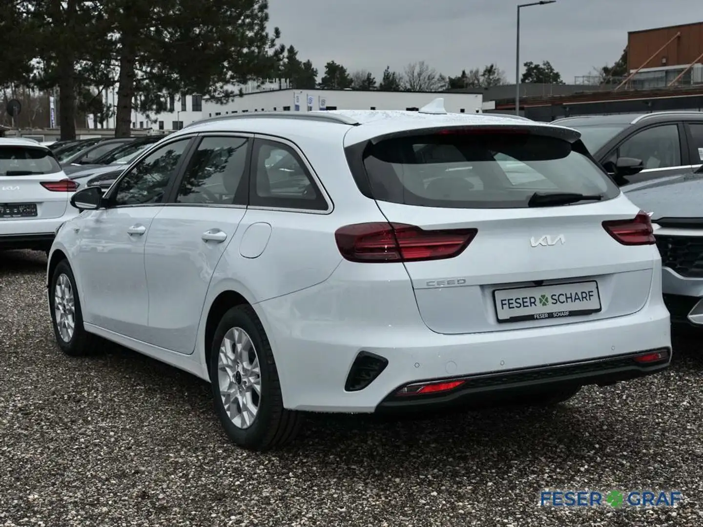 Kia Ceed SW / cee'd SW 1.5T DCT7 VISION KOMFORT+ NAVI Blanc - 2